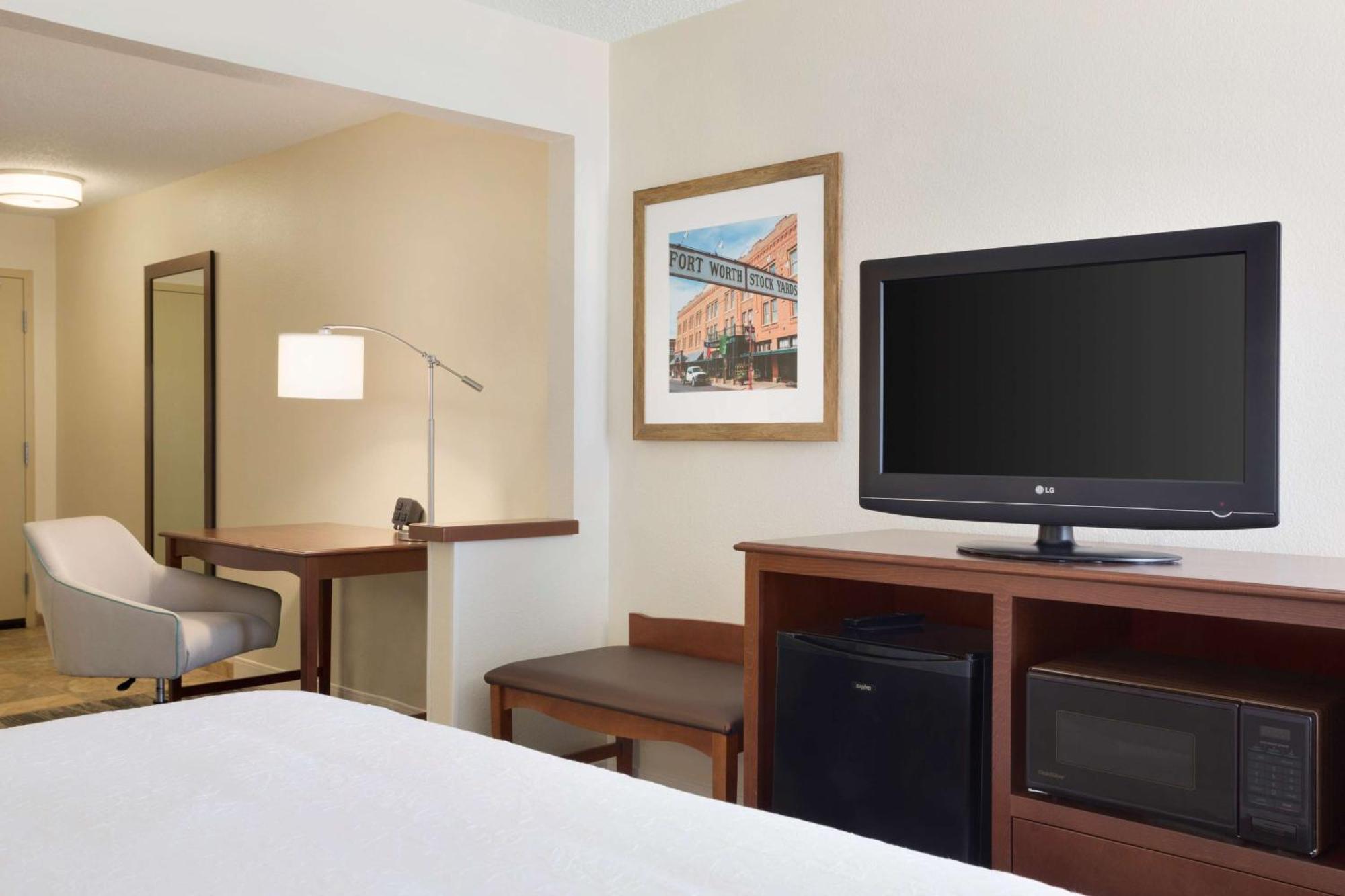 Hampton Worth Southwest Cityview Hotel 3*