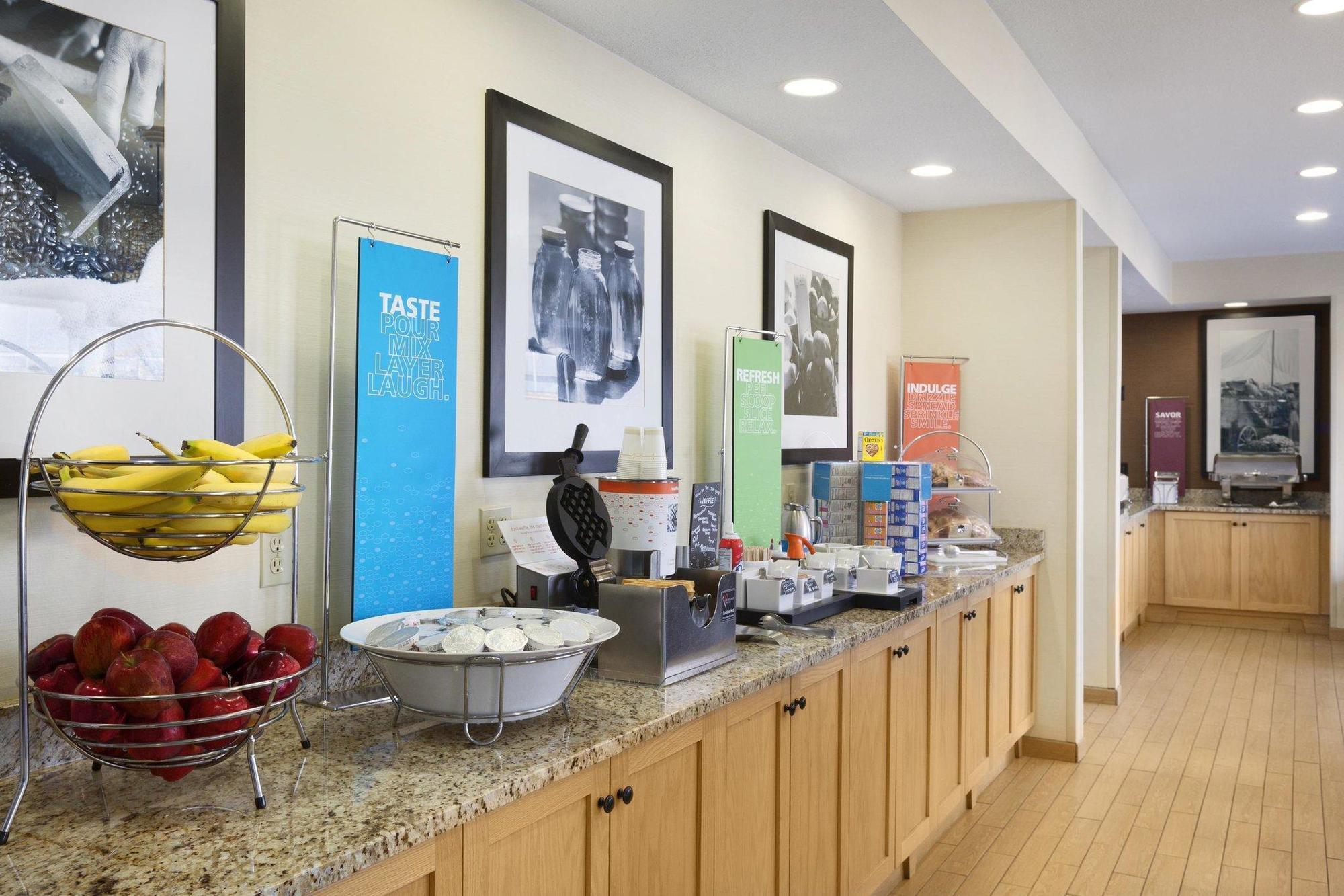 Hotel Hampton Worth Southwest Cityview 3*