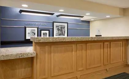 Hampton Worth Southwest Cityview 3*