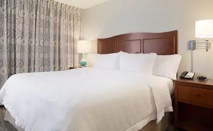 Hotel Hampton Worth Southwest Cityview